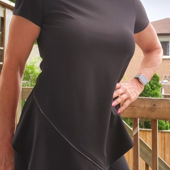 DKNY Top 95% Polyester 5% Spandex - Picture 2 of 4